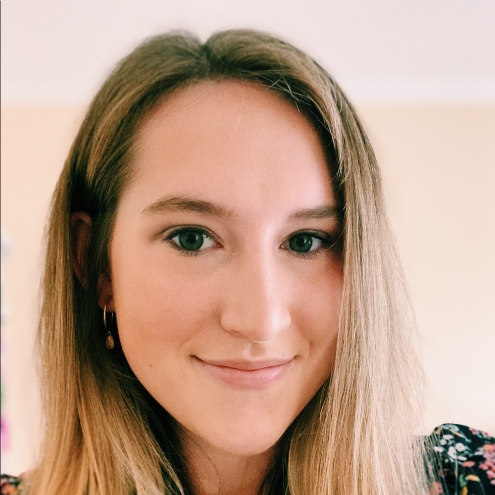 Meet your Posher, Courtney